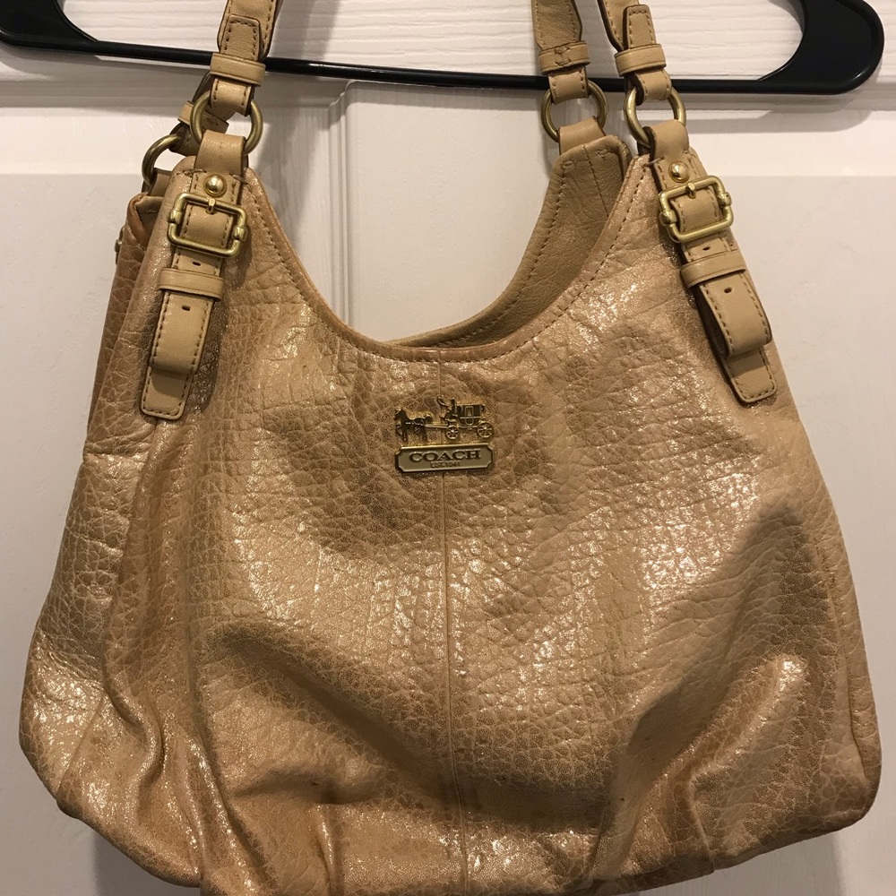 Coach purse (hobo) gold